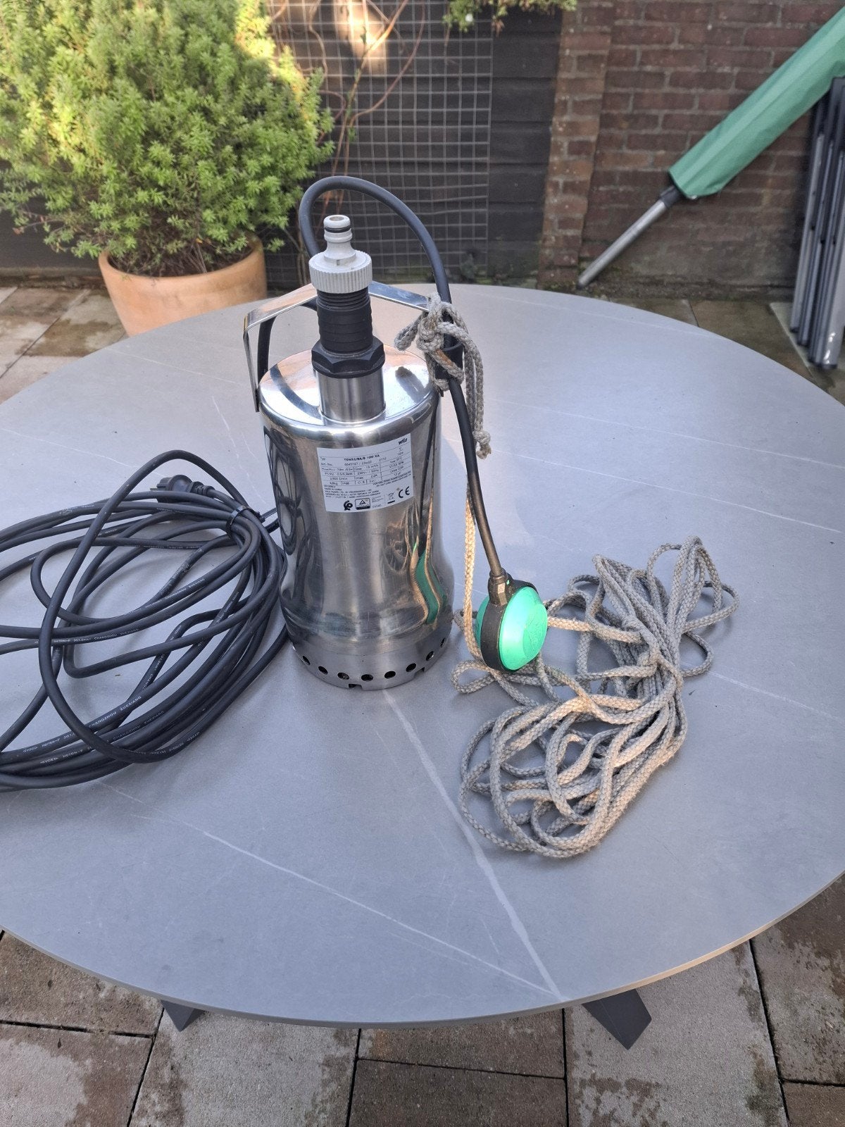 te koop, Tuin en Terras, Waterpompen, Ophalen of Verzenden, Zo goed als nieuw, Dompelpomp