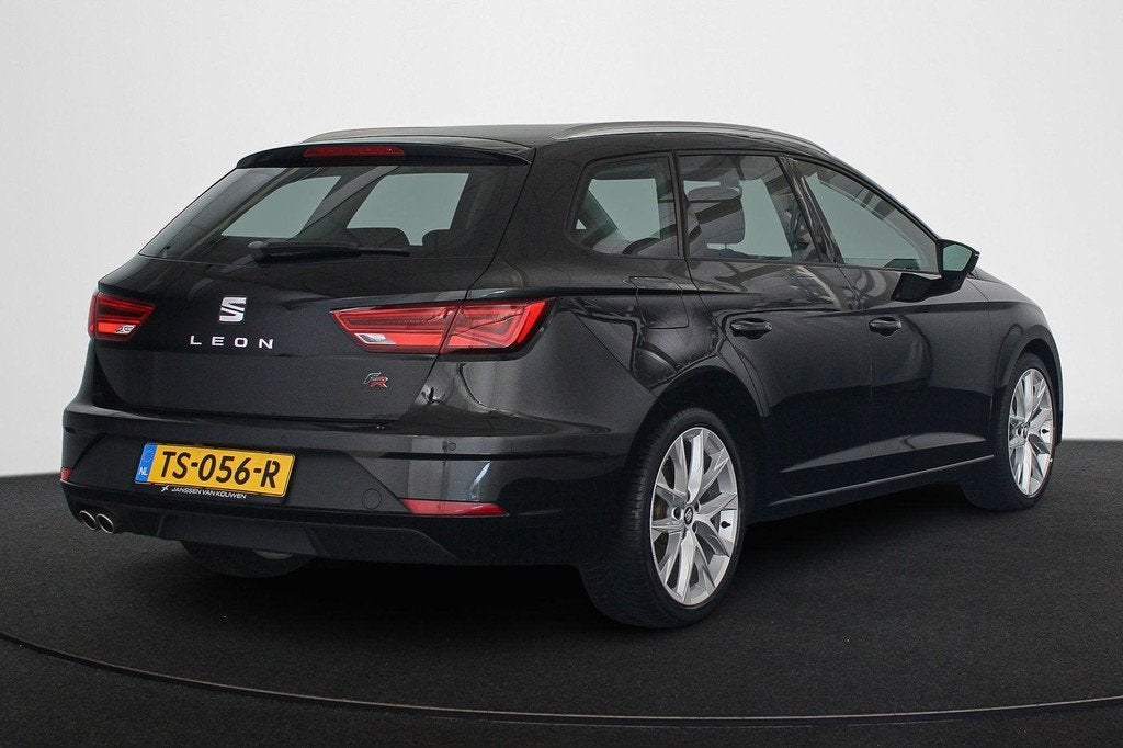 SEAT Leon ST 1.4 EcoTSI FR Business Intense Automaat Stoelve, Auto's, Seat, Automatische klimaatregeling, Gebruikt, Euro 6, 4 cilinders