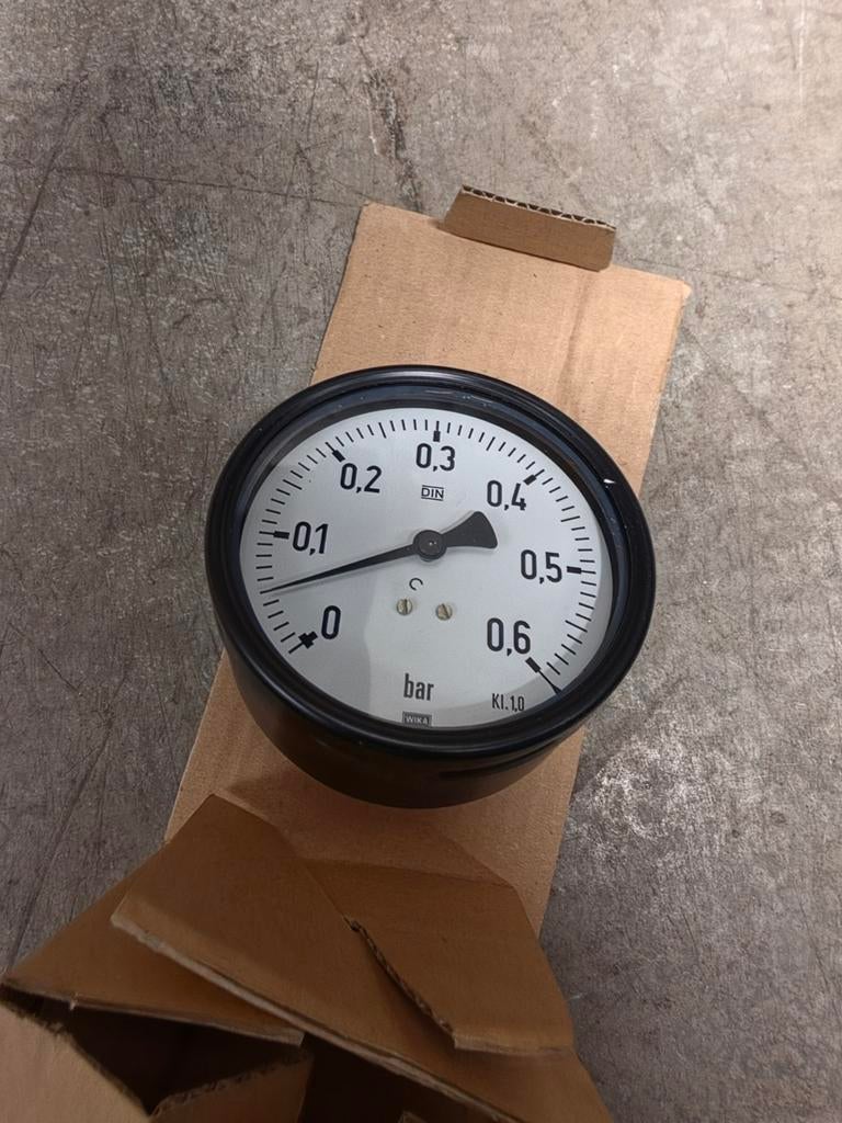 Wika manometer 0-0.6 Bar nieuw 212.20.100, Ophalen of Verzenden, Nieuw