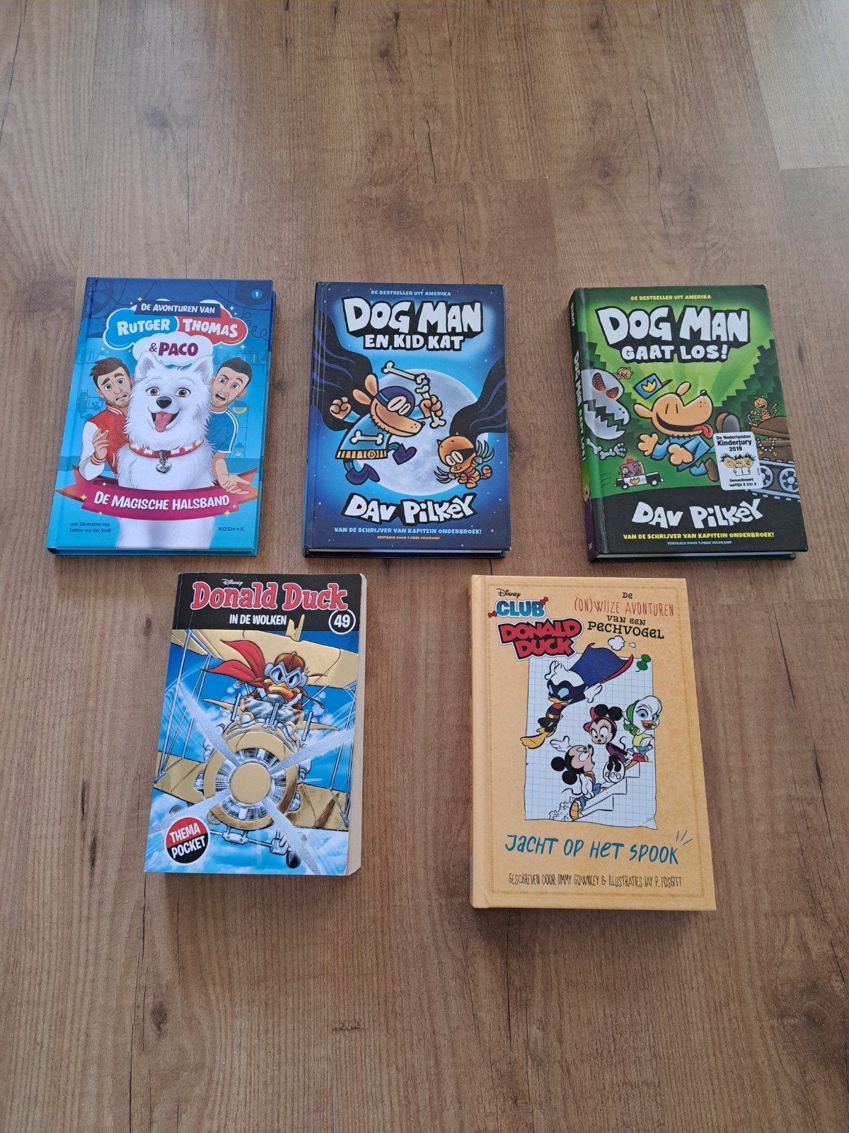 5 kinderboeken in 1 koop. Dogman, Donald duck , Rutger, Ophalen of Verzenden, Fictie algemeen