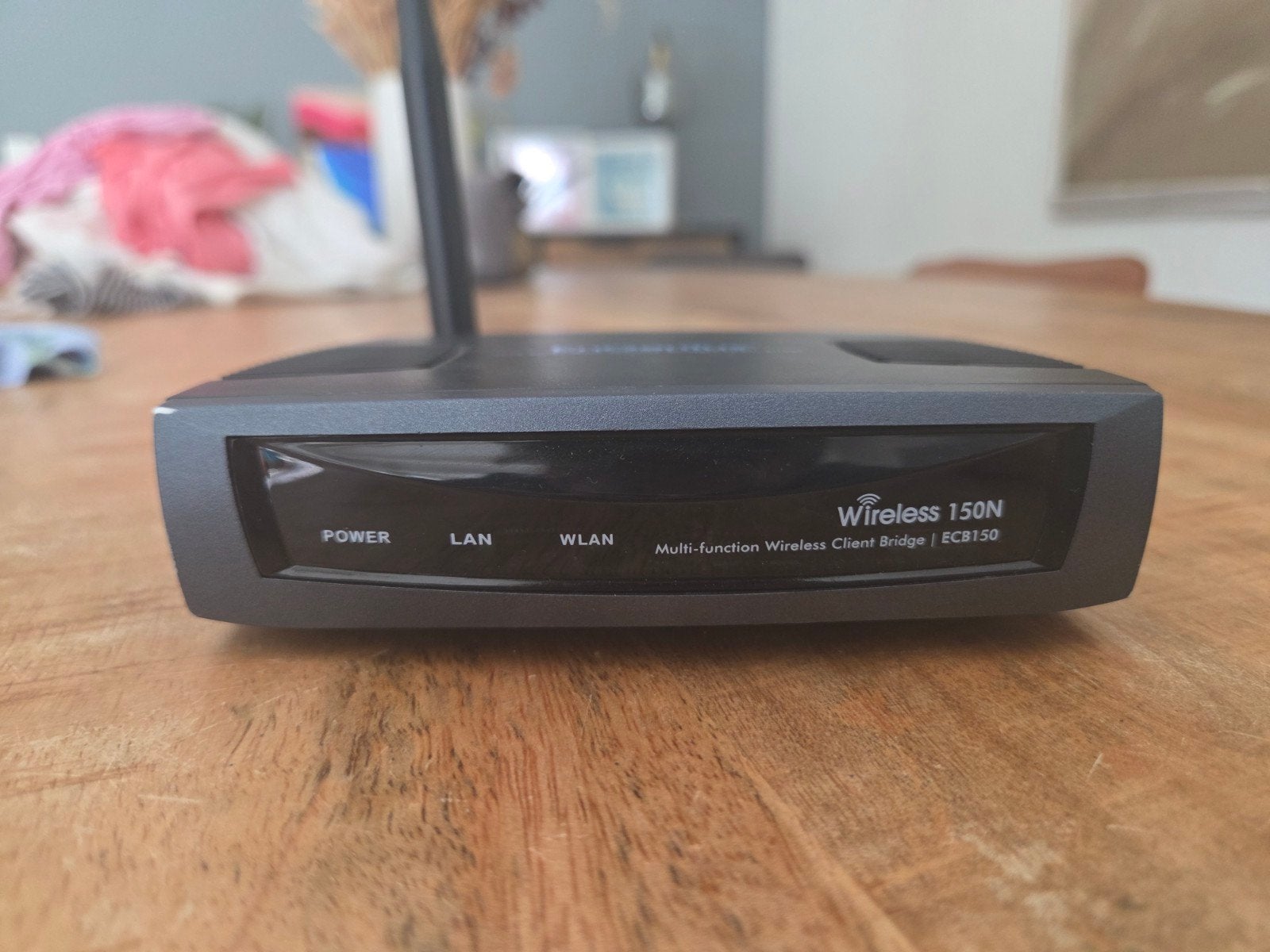 EnGenius ECB150 Wireless 150N Multi-function Client Bridge, Ophalen of Verzenden, Gebruikt, Router, EnGenius