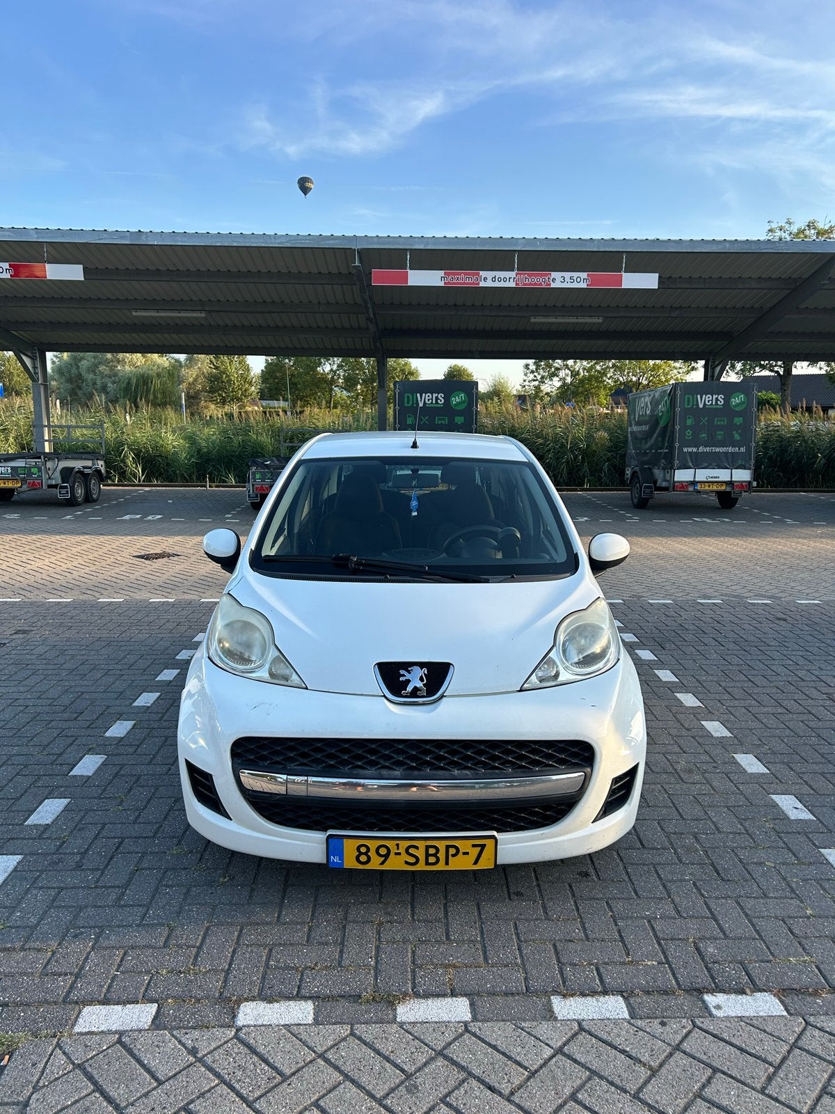 Peugeot 107 1.0 12V 5DR 2011 Wit, Voorwielaandrijving, 4 stoelen, Origineel Nederlands, Handgeschakeld