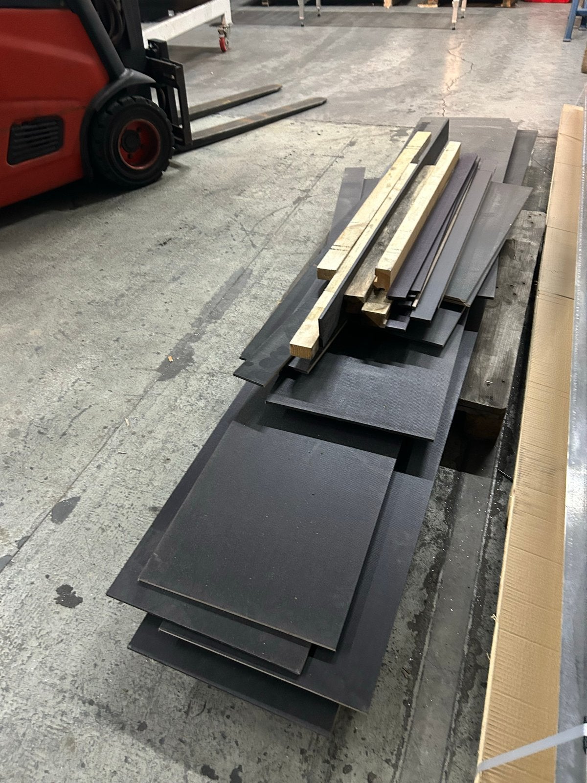 Reststukken betonplex 9mm - Diverse afmetingen, Gebruikt, Minder dan 25 mm, Overige typen, Ophalen of Verzenden