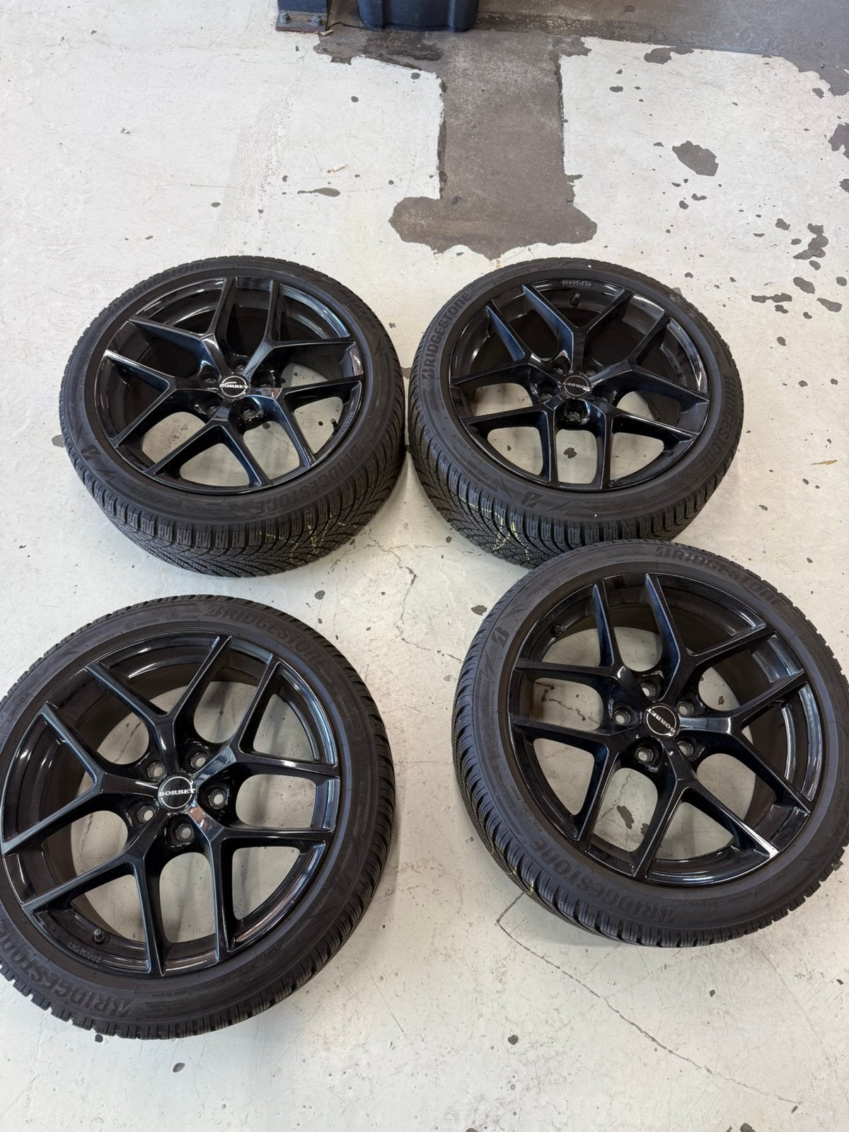 Borbet 18 inch 225/45/18 velgen winterset 5x112 T-Roc ET 48, Auto-onderdelen, Banden en Velgen, Ophalen, 18 inch, Banden en Velgen