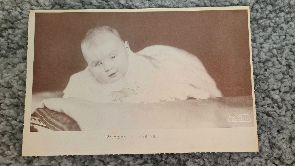 Kaart prinses Juliana als baby., Ophalen of Verzenden, 1980 tot heden, Ongelopen, Sterren en Beroemdheden