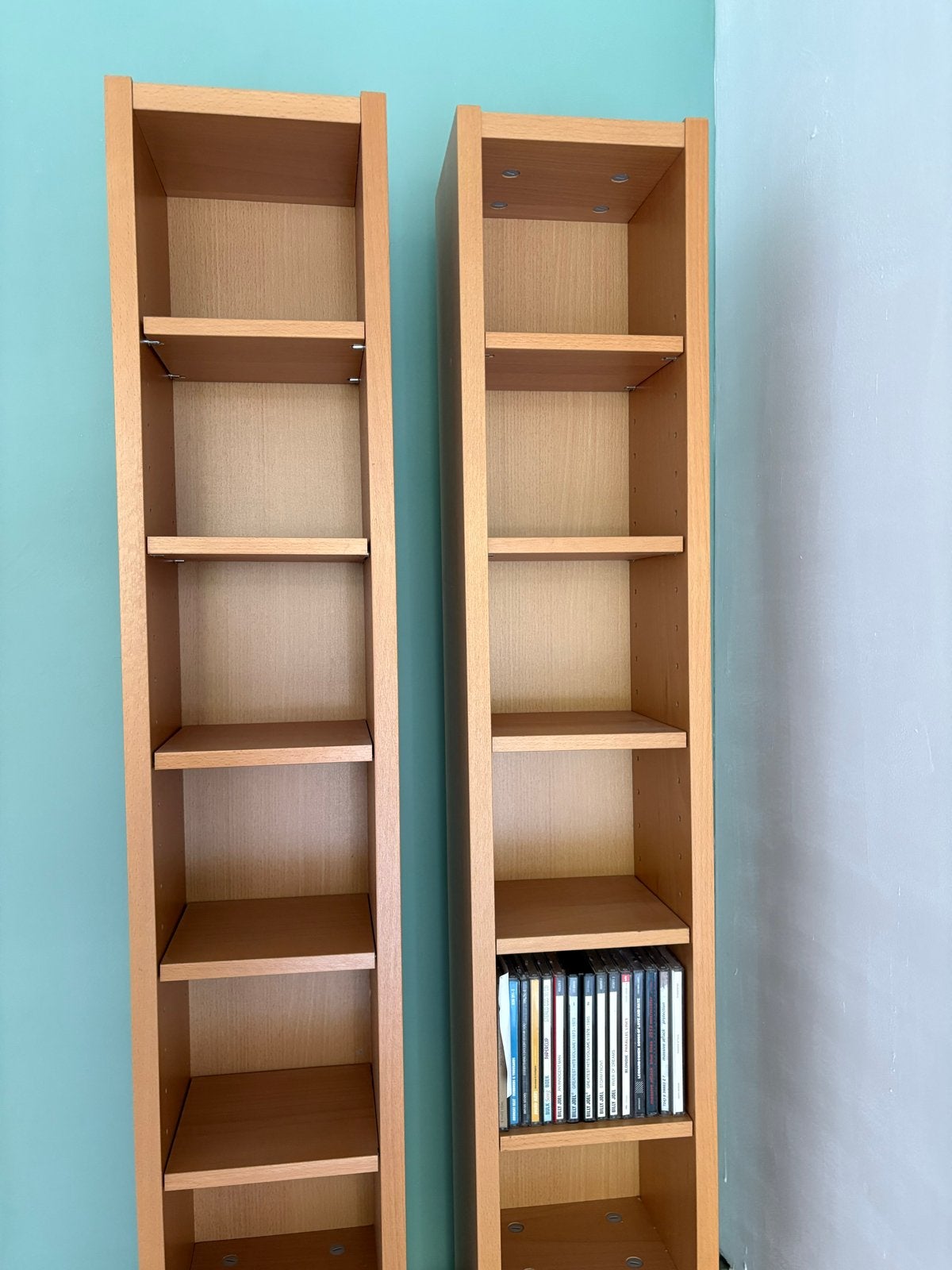 IKEA GNEDBY CD-wandmeubel - 20x17x202 cm, Ophalen, Gebruikt, 150 discs of meer, Cd's