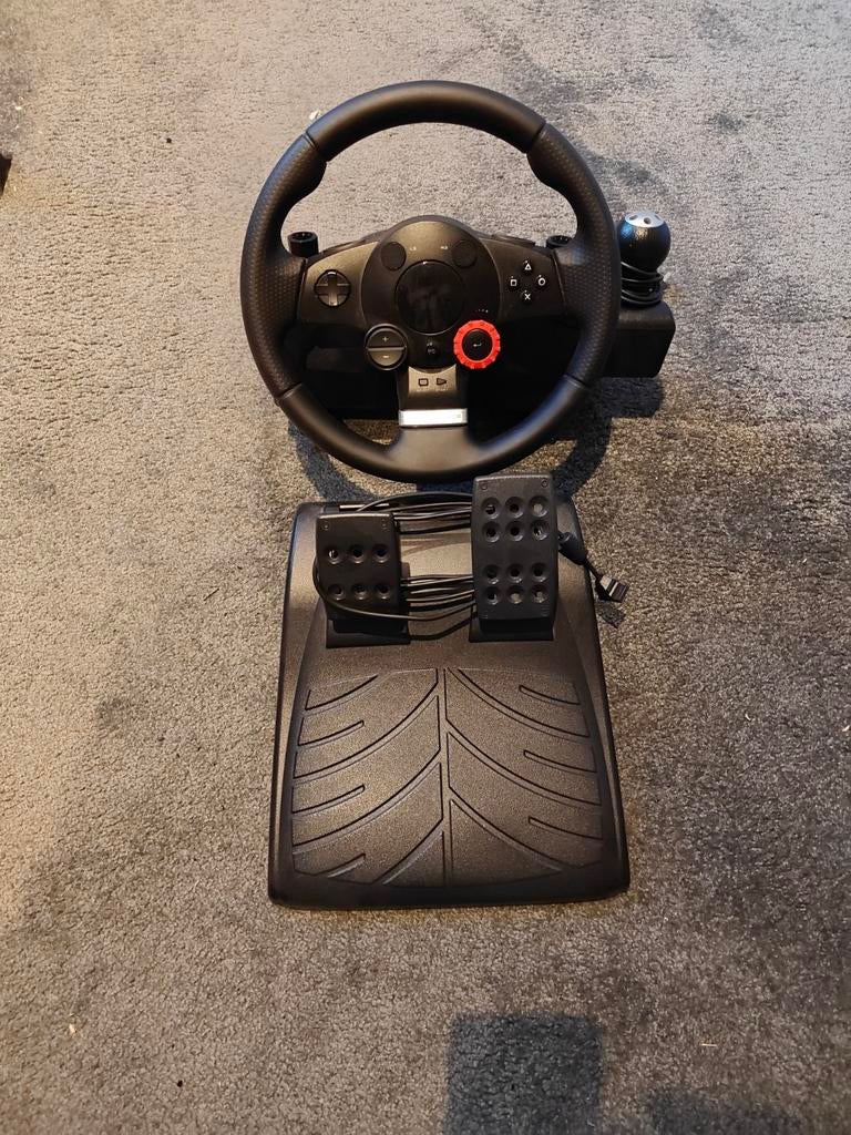 Logitech G29 Driving Force Racestuur met Pedalen en Shifter, Ophalen, Racestuur, Force feedback, Zo goed als nieuw