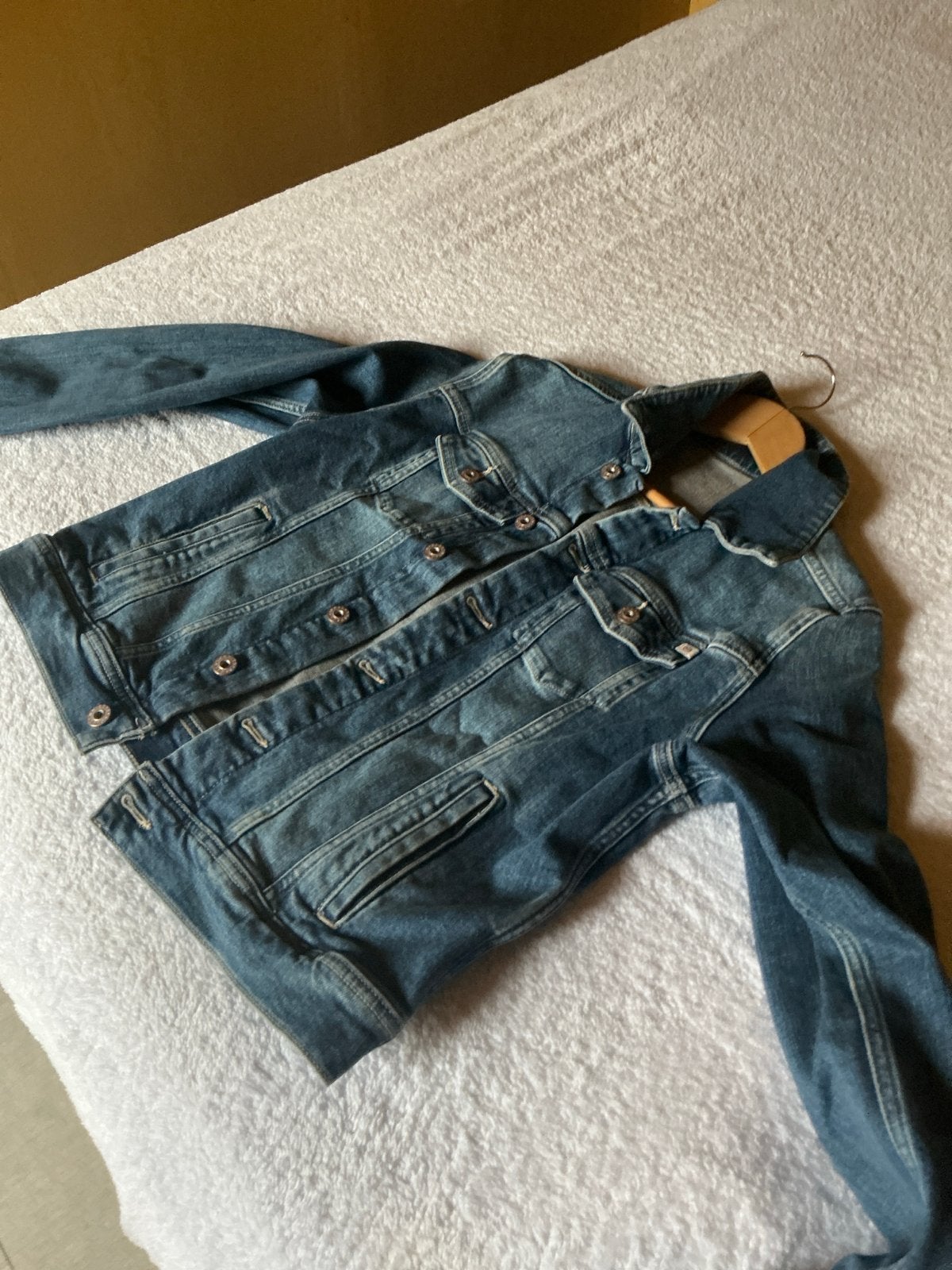 Gekocht bij Pauw: Stretchjeans jasje van Adriano Goldschmied, Kleding | Dames, Ophalen of Verzenden, Zo goed als nieuw, Maat 38/40 (M)
