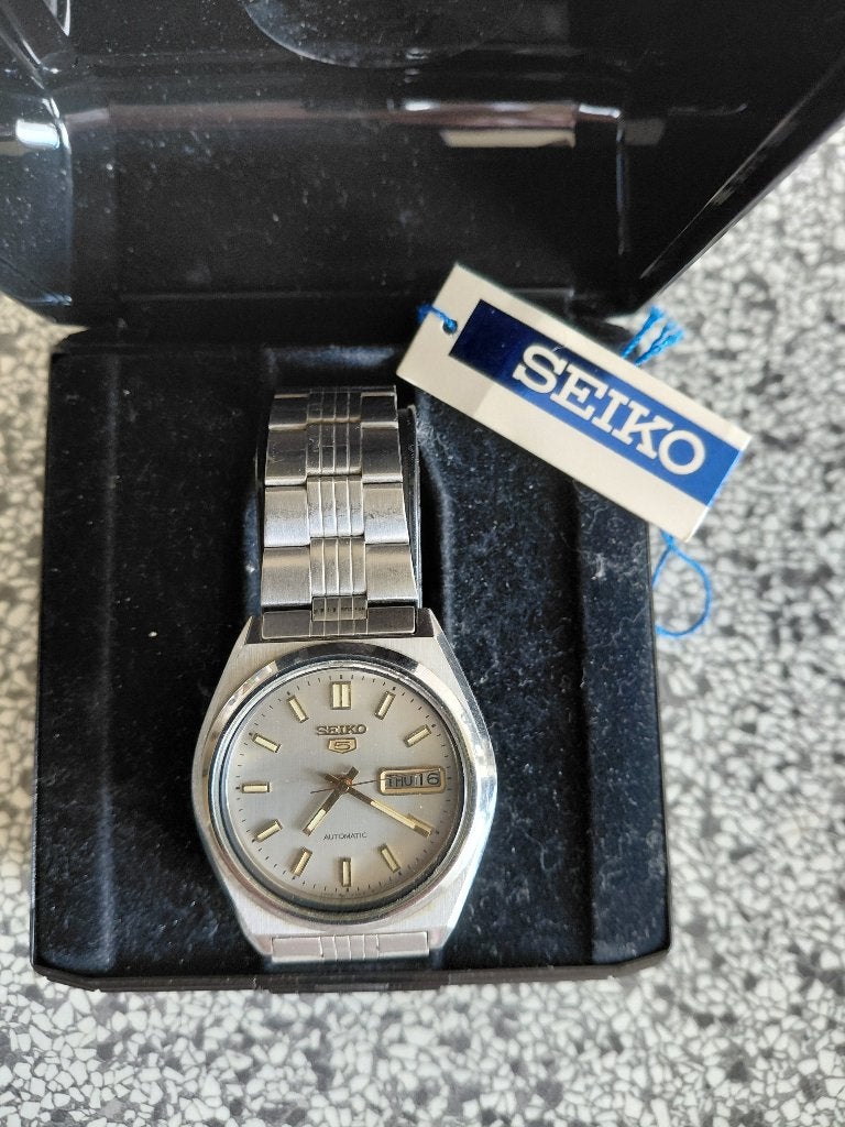 Vintage Seiko 5 automatic herenhorloge in perfecte staat., Sieraden, Tassen en Uiterlijk, Horloges | Heren, Gebruikt, Staal, Verzenden