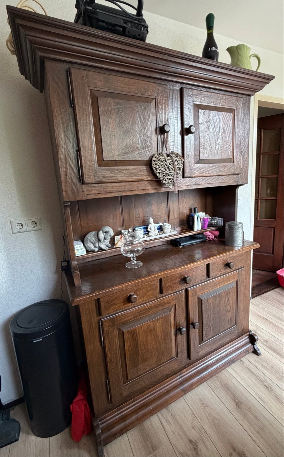 houten kast met veel opbergruimte, Ophalen, Gebruikt, Minder dan 150 cm, 150 tot 200 cm