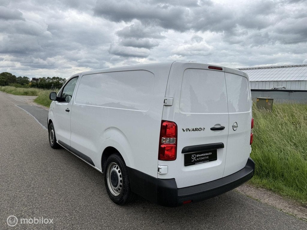 Opel Vivaro Electric L3 50 kWh / CarPlay / Airco / Camera, Automaat, Gebruikt, Zwart, Wit