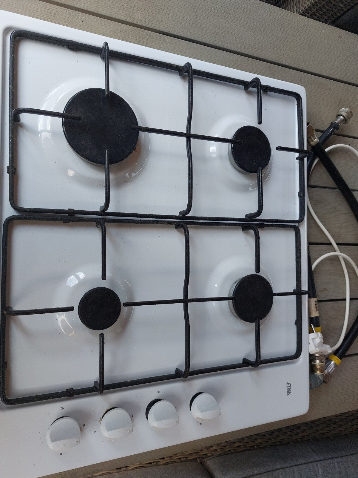 gasstel etna, Witgoed en Apparatuur, Kookplaten, Ophalen, 4 kookzones, Zo goed als nieuw, Gas