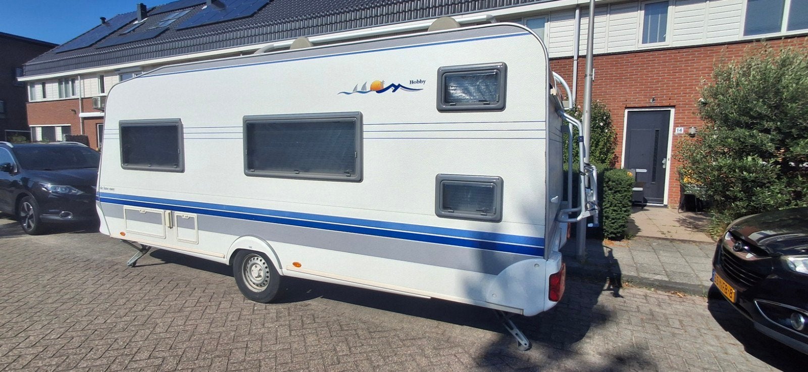 Hobby de Luxe Easy Caravan KMFE 500 met stapelbed, Caravans en Kamperen, Caravans, Vast bed, Hobby, Particulier, Treinzit