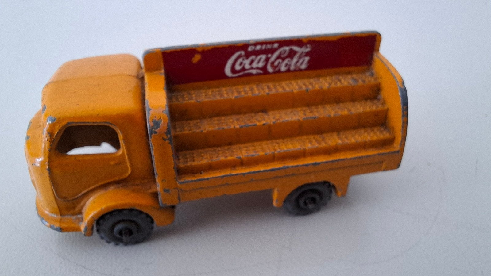Matchbox Coca Cola vrachtwagen, Hobby en Vrije tijd, Modelauto's | 1:87, Ophalen of Verzenden, Gebruikt, Bus of Vrachtwagen, Lesney