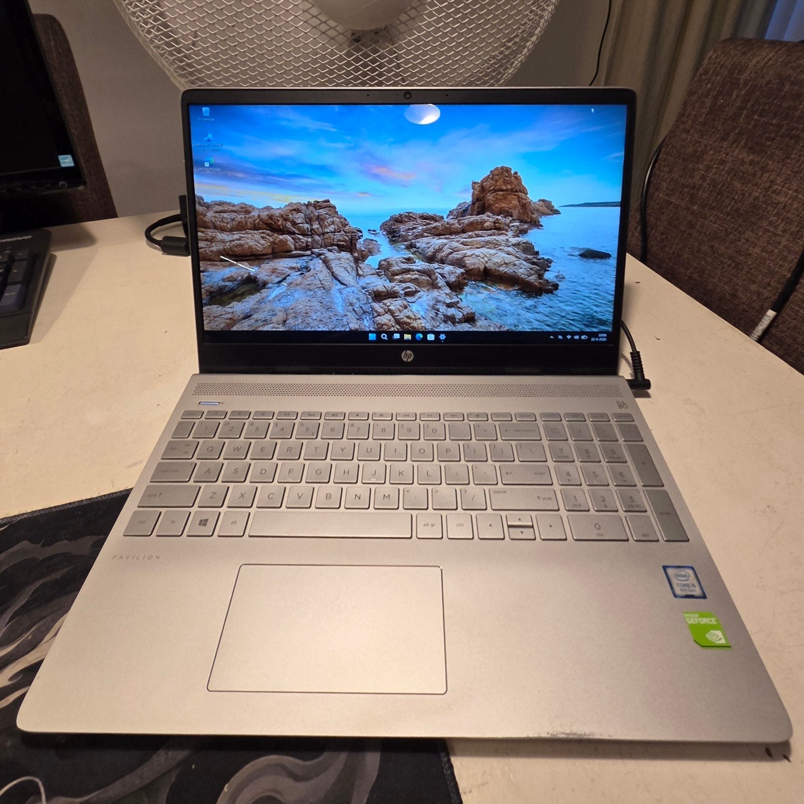 Laptop HP Pavilion 15 CK093ND - I5 - SSD - 8 GB - MX150 2GB, Met videokaart, Intel® Core™ i5 8250U 8Generatie, 8 GB, Ophalen of Verzenden