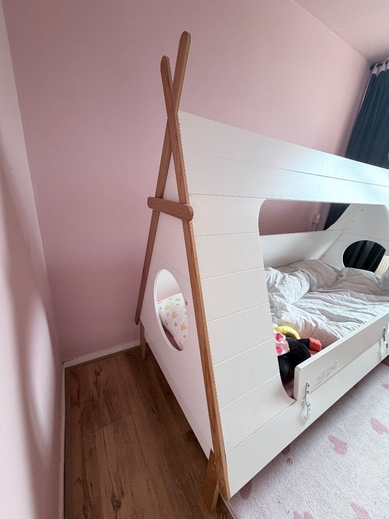 Tipi bed, Ophalen, Zo goed als nieuw, 180 cm of meer, 85 tot 100 cm