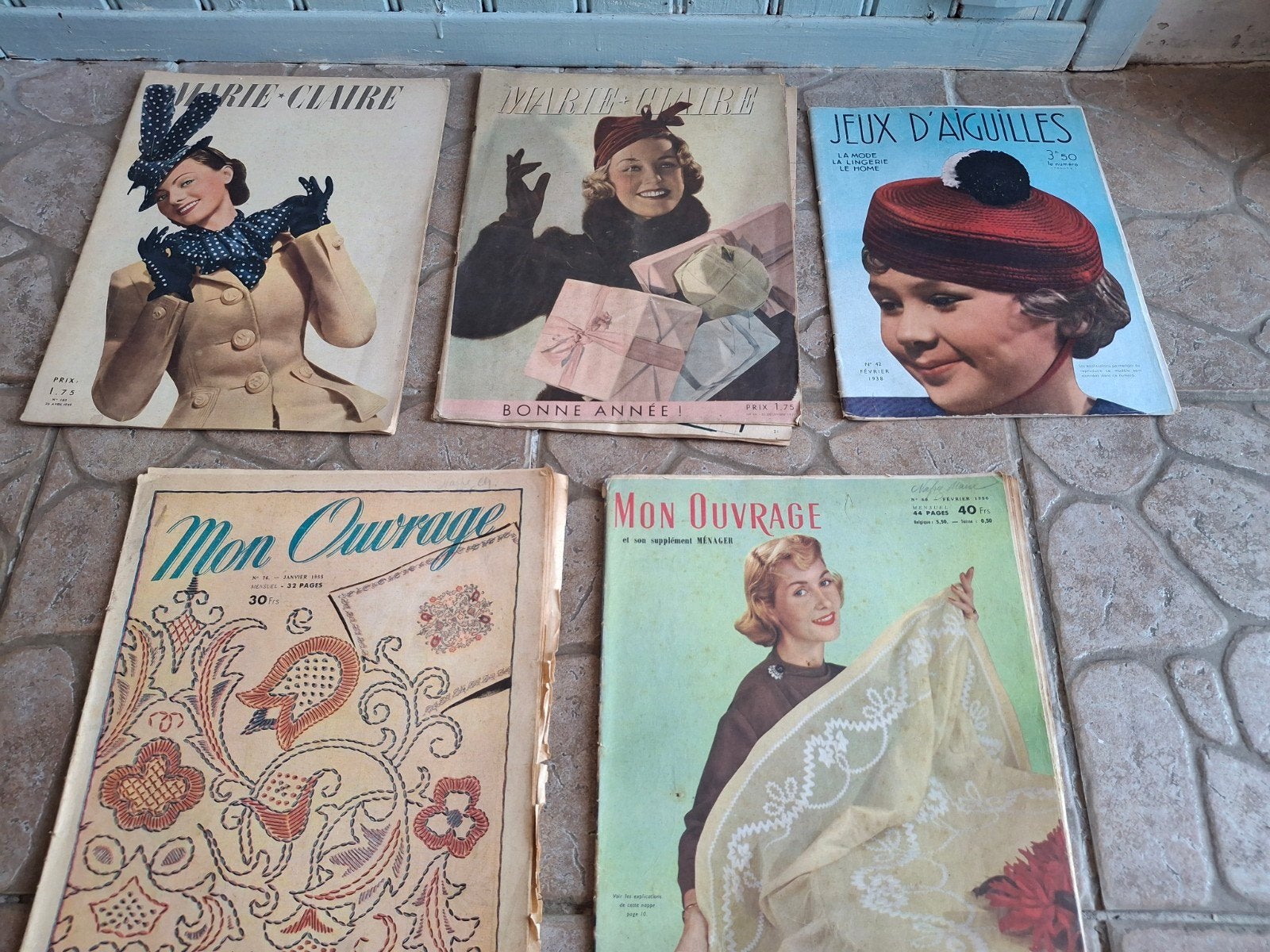 Franse Mode Tijdschriften Jeux d'Aiguilles, Marie Claire, Ophalen of Verzenden, Gelezen, Damesbladen