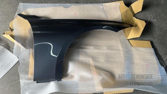 Scherm rechts-voor van een BMW 3-Serie (B39), Auto-onderdelen, -, -, Nieuw, Ophalen of Verzenden