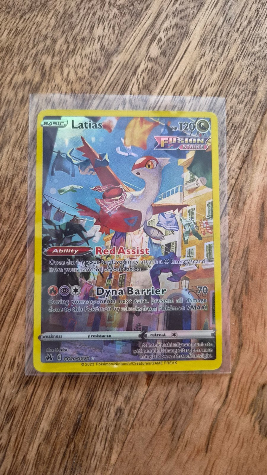 Latias GG20/GG70 Pokémonkaart Fusion Strike, Ophalen of Verzenden, Zo goed als nieuw, Losse kaart, Foil
