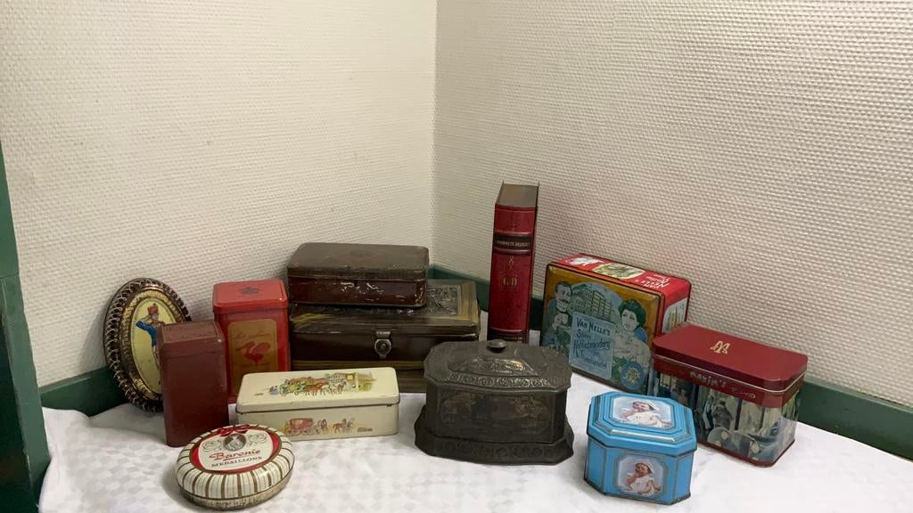 Oude blikken, cacao thee koffie koekjes, brocante Nederland, Ophalen of Verzenden, Gebruikt, Koffie, Douwe Egberts
