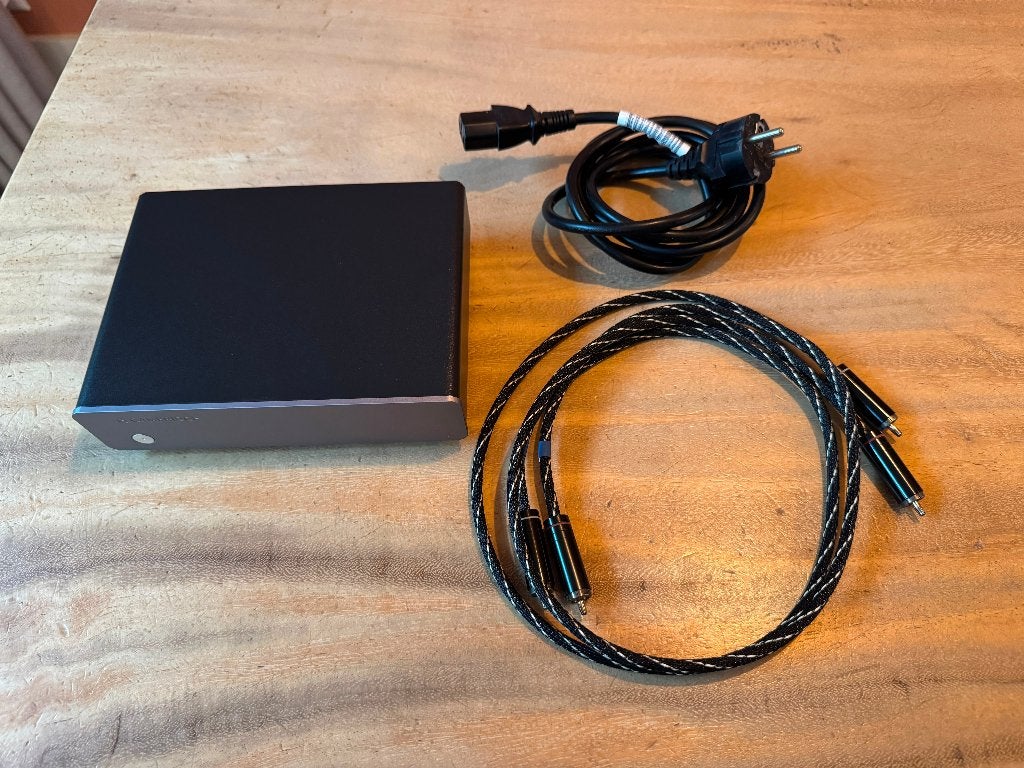 Cambridge Audio Solo - Solo MM preamp, Overige merken, Ophalen of Verzenden, Zo goed als nieuw, Minder dan 60 watt