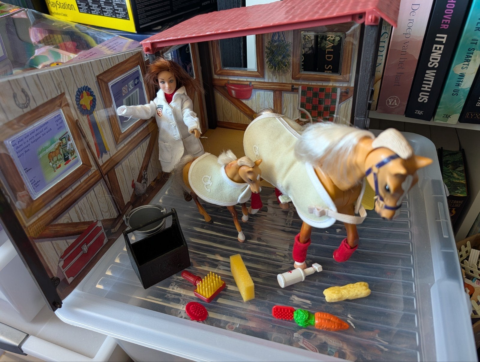 Grand Champions Dierenarts set met paarden en accessoires, Kinderen en Baby's, Ophalen of Verzenden, Gebruikt