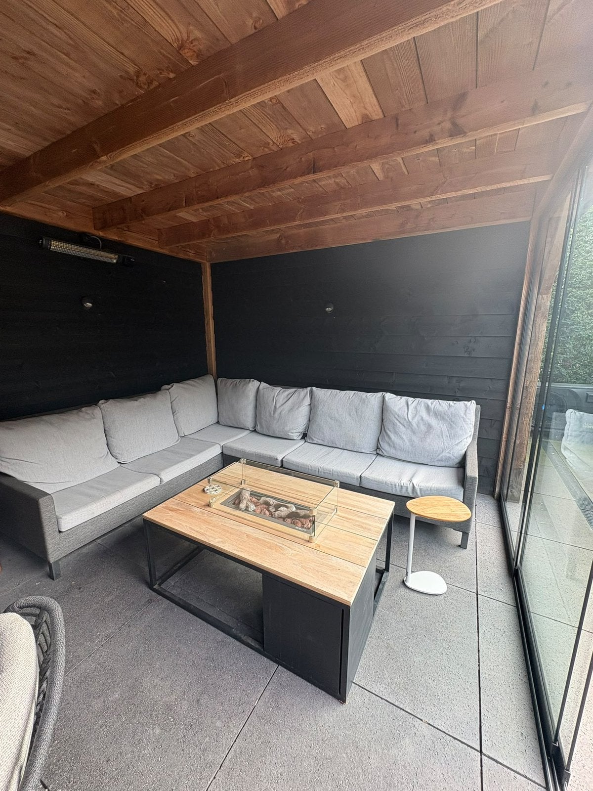 Superdeluxe en royale Manifesto lounge hoekbank | 243 x 311