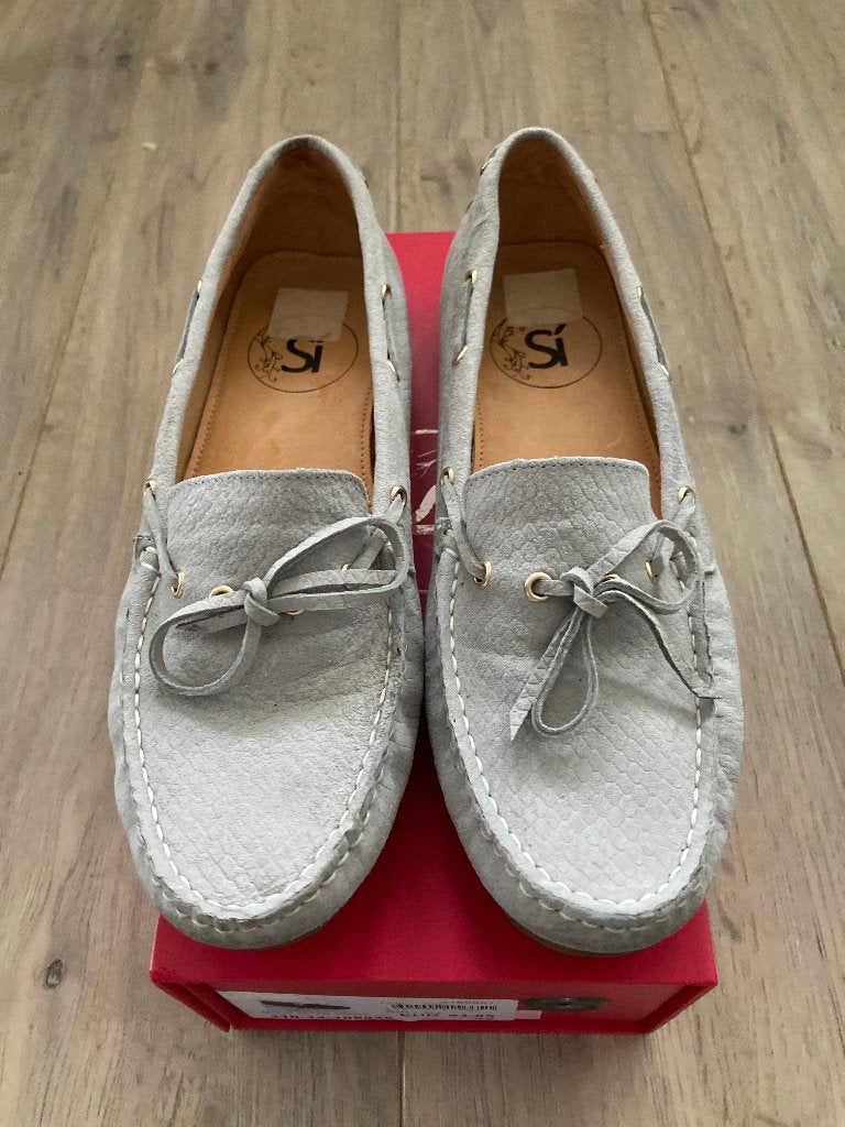 Loafers/instappers/mocassins - Si, Instappers, Ophalen of Verzenden, Zo goed als nieuw, Grijs