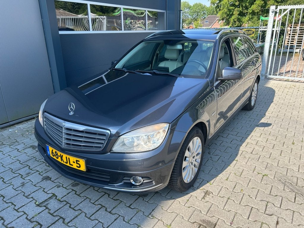 Mercedes-Benz C280 Estate V6 | Automaat | Open dak, Automaat, Achterwielaandrijving, 1800 kg, 2996 cc