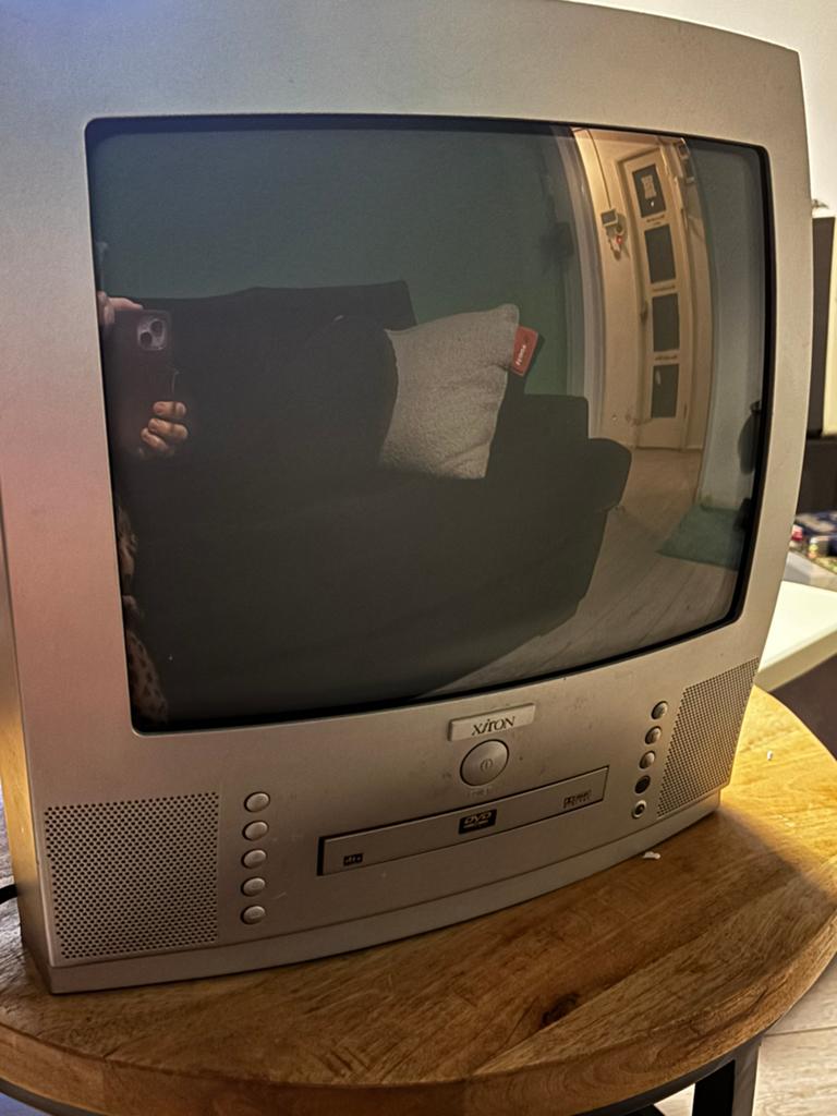 Xiron 1421 CRT Tv, Audio, Tv en Foto, Vintage Televisies, Overige merken, Ophalen of Verzenden