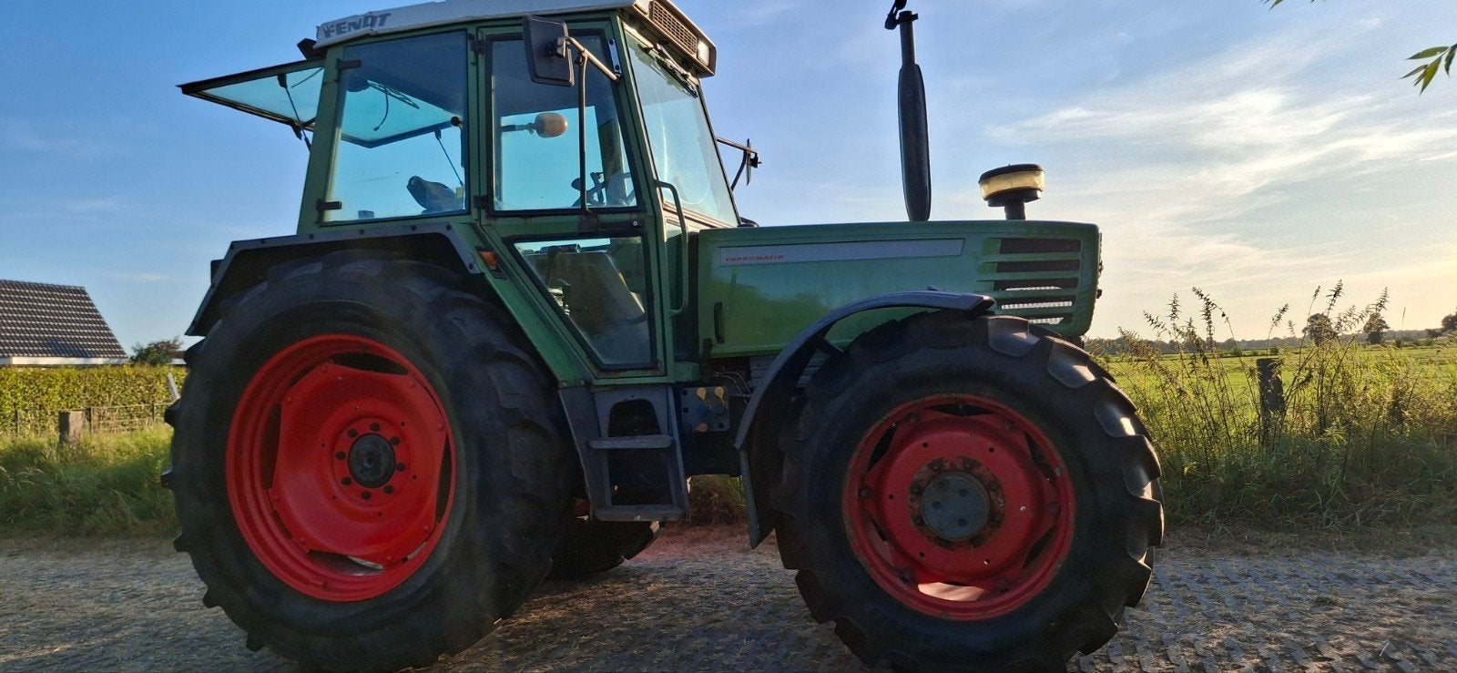 Tekoop FENDT 308LSA Turbomatik, Ophalen, 80 tot 120 Pk, Gebruikt, Meer dan 10000
