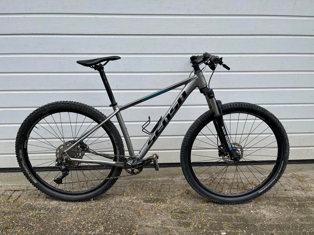Sensa Livigno evo 17” Shimano Deore, Fietsen en Brommers, Fietsen | Mountainbikes en ATB, Gebruikt, Overige merken, Minder dan 45 cm