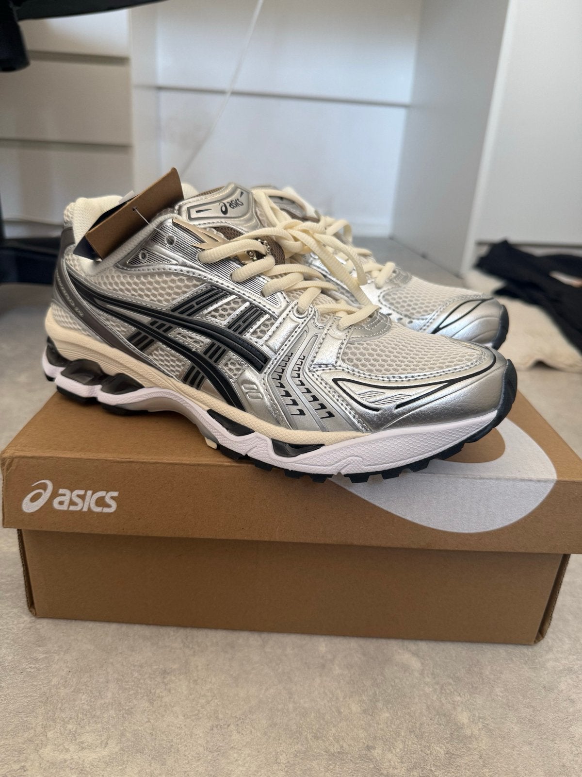 ASICS GEL-KAYANO 14 Sneakers - Nieuw in doos, Ophalen of Verzenden, Nieuw, Overige kleuren, Sneakers of Gympen