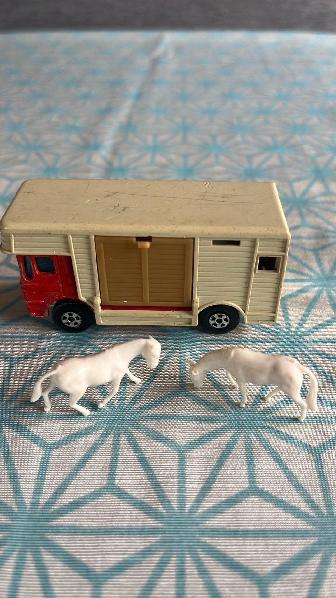 Vintage Matchbox Superfast No. 40 Horse Box, Met 2 Paardjes!, Ophalen of Verzenden, Gebruikt, Bus of Vrachtwagen, Matchbox
