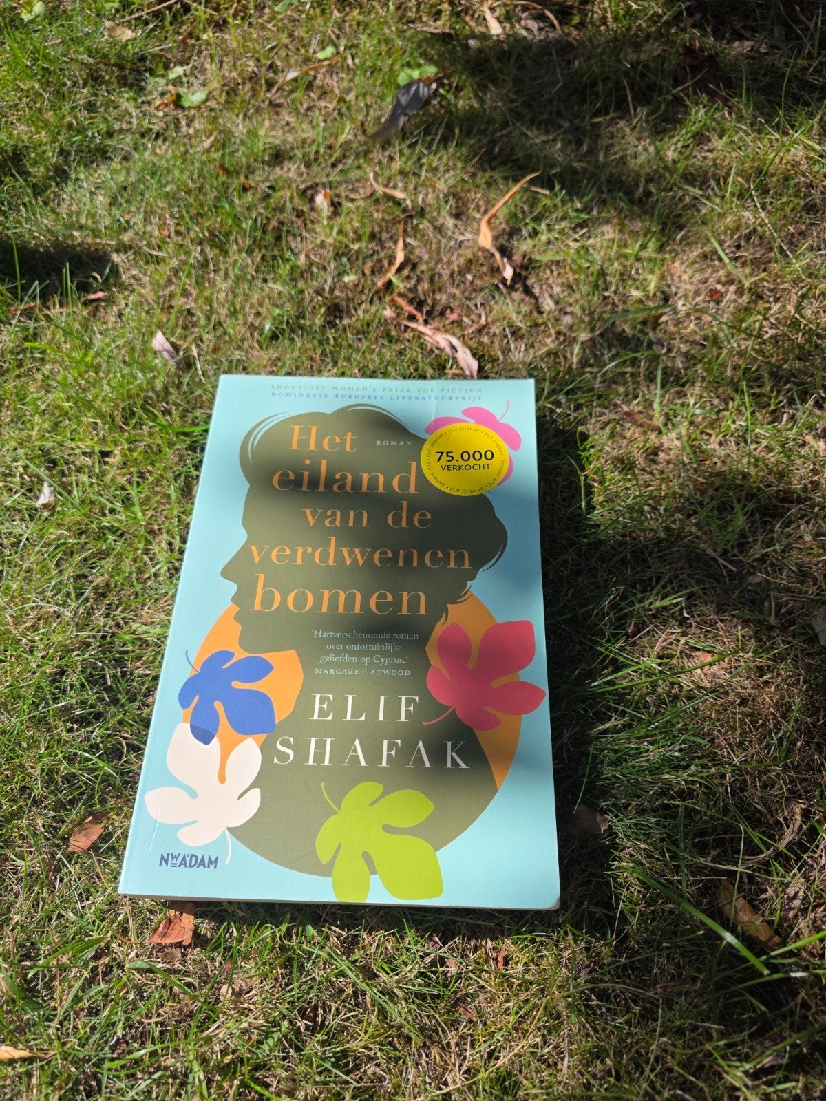 Het eiland van de verdwenen bomen - Elif Shafak (Zgan), Boeken, Romans, Ophalen of Verzenden, Zo goed als nieuw, Elif Shafak