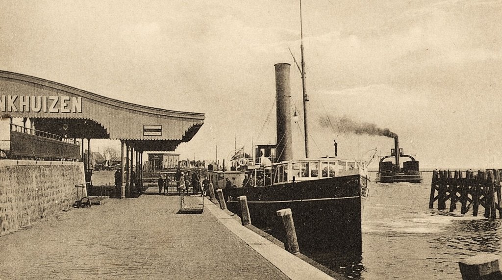 Enkhuizen, Foto, Ophalen of Verzenden, Zo goed als nieuw, Voor 1940