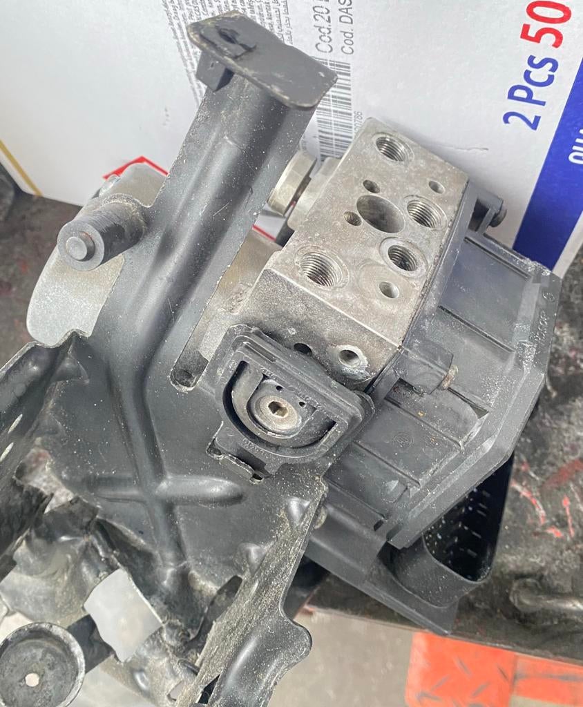 Abs pomp audi a4 b6 1.8 20VT, Ophalen of Verzenden, Nieuw, Audi