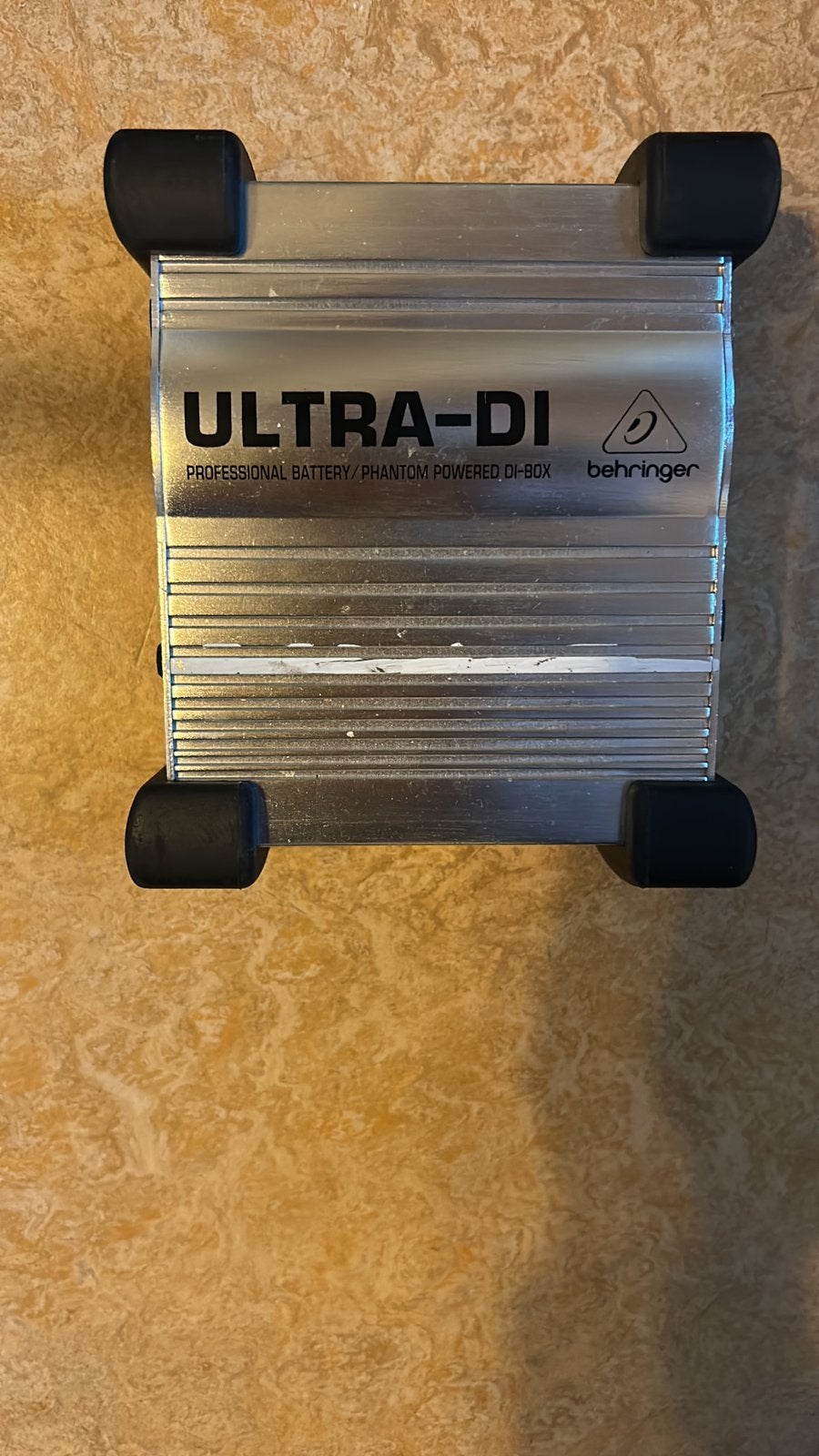 Ultra-DI Behringer set, Ophalen, Gebruikt