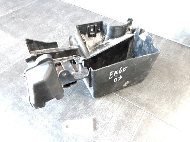 ER6F 2009 - 2011 Kawasaki Batterijbak D1-57729