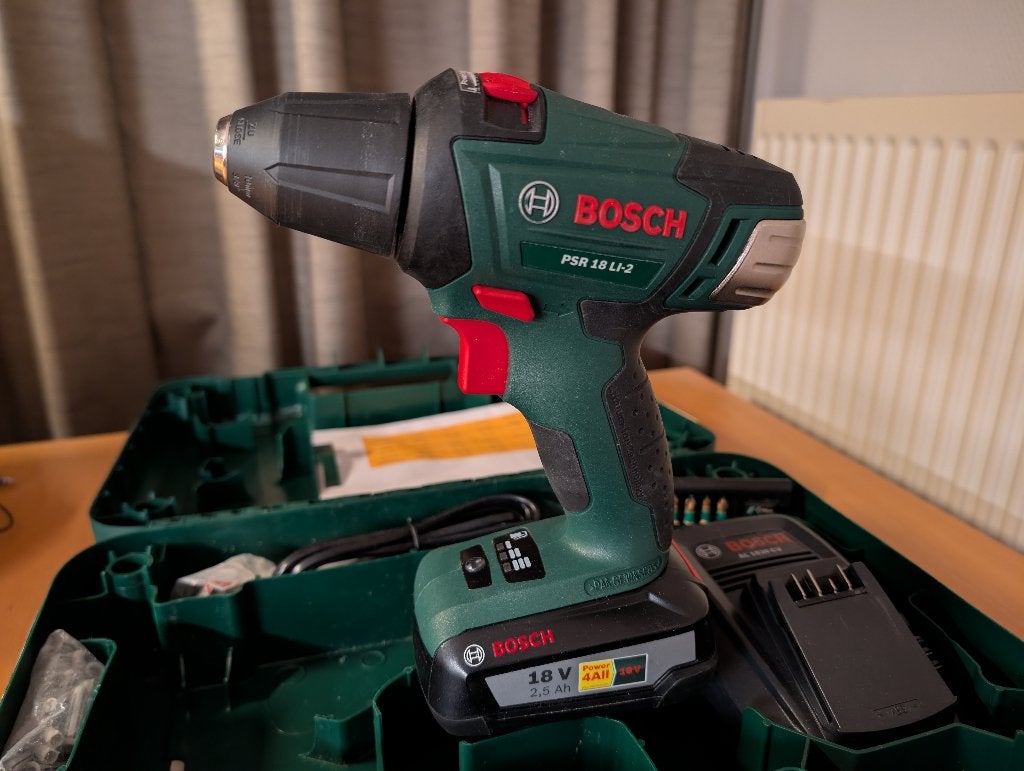 Bosch accuboormachine PSR 18 LI-2, Ophalen, Zo goed als nieuw, Minder dan 400 watt, Boor- en Schroefmachine