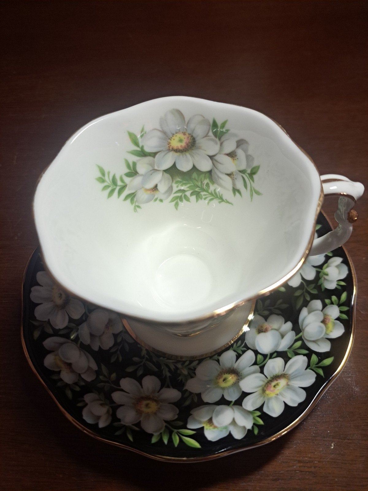 Vintage Royal Albert "Black Eyed Susan" theekop en schotel, Ophalen of Verzenden