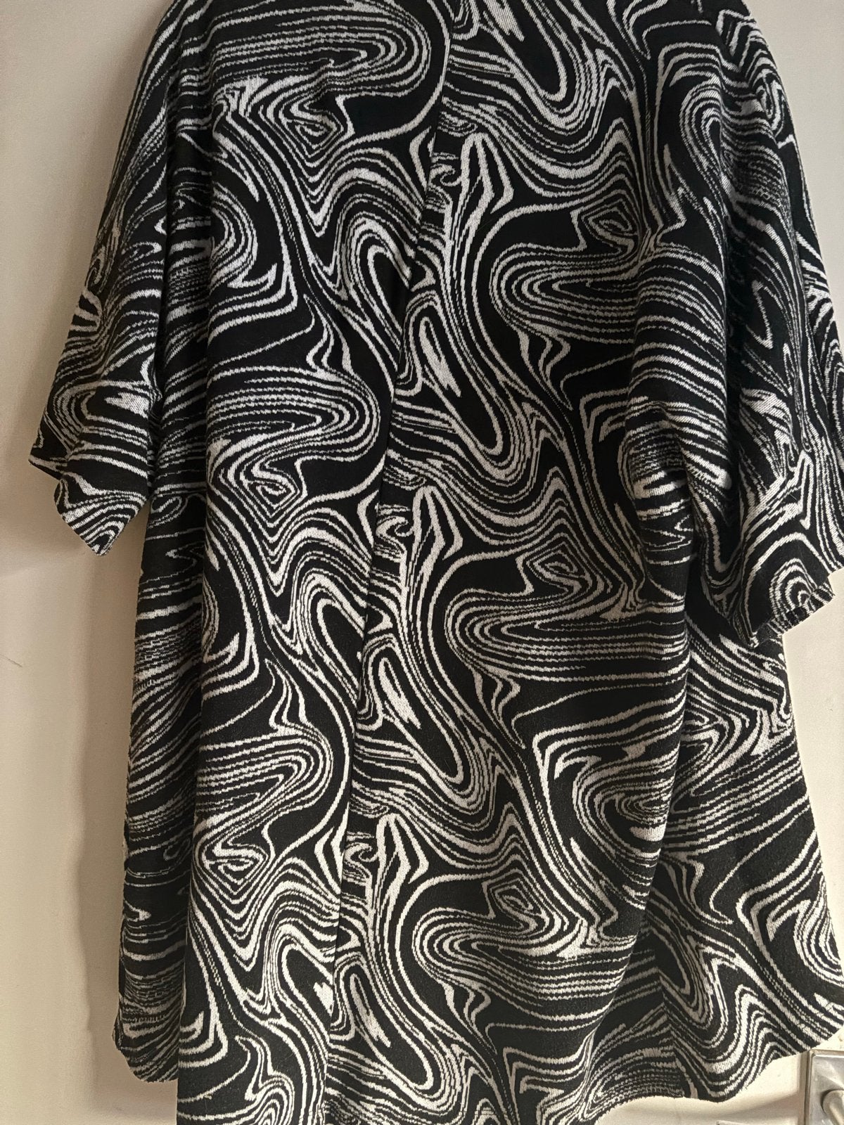 MS Mode Kimono vest Zwart-Wit Print Maat L, Ophalen of Verzenden, Zo goed als nieuw, Maat 42/44 (L), Zwart
