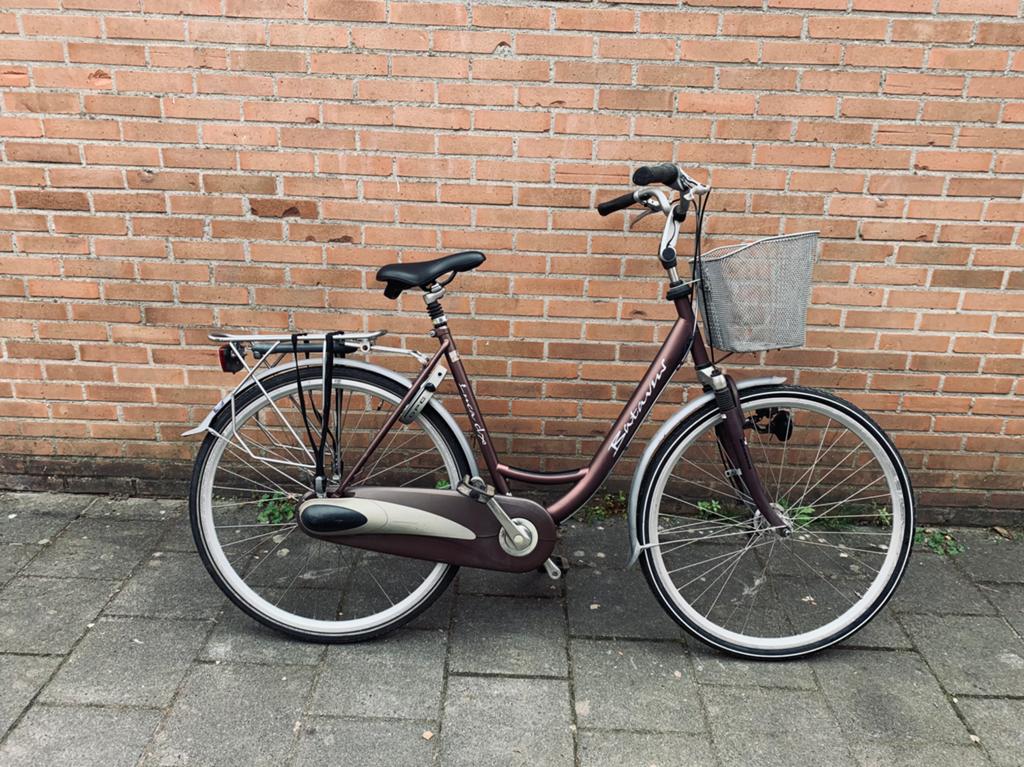 Te koop damesfiets van Batavus, Fietsen en Brommers, Fietsen | Dames | Damesfietsen, Ophalen, Gebruikt, Batavus, Versnellingen