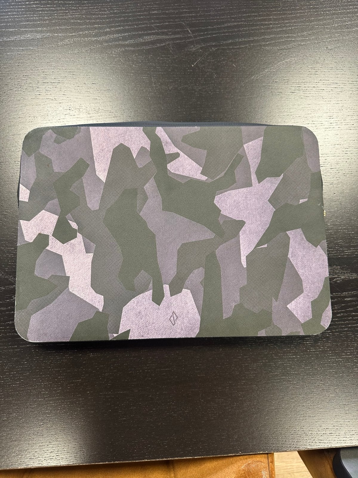 BURGA Laptophoes 15/16 inch - Camouflage/Zwart, Computers en Software, Ophalen of Verzenden, 16 inch, Nieuw