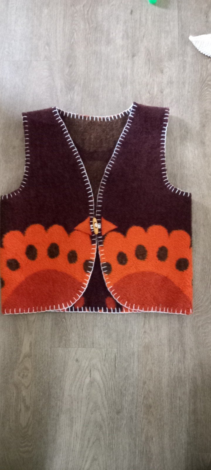 Unieke bodywarmer van AaBe deken - Nieuw, Maat L, Maat 42/44 (L), Nieuw, Oranje, Ophalen of Verzenden