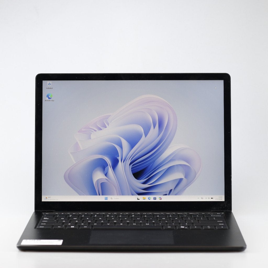 Microsoft Surface Laptop 6 Ultra 7 16GB 256GB, Computers en Software, Microsoft, Zo goed als nieuw, Support@microsoft.com, Microsoft Corporation
One Microsoft Way
Redmond, WA 98052-6399
USA