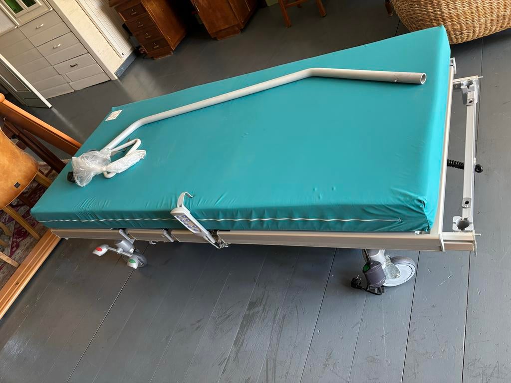 Elektrisch Verstelbaar Zorgbed - Hoog/Laag Thuiszorgbed, Ophalen, 90 cm, 200 cm, Metaal