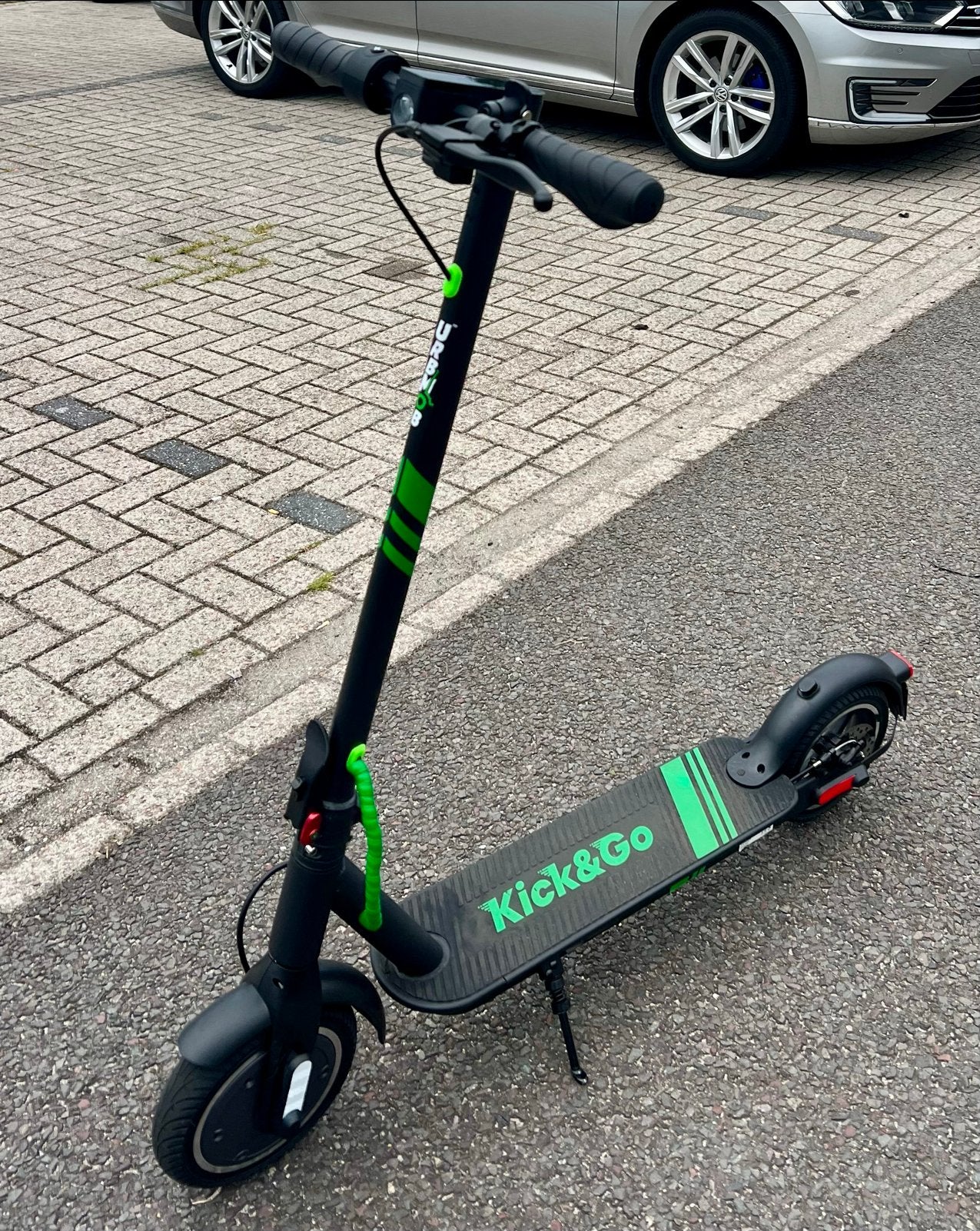 Defecte Urbmob Kick & Go step, Fietsen en Brommers, Steps, Gebruikt, Elektrische step (E-scooter), Ophalen