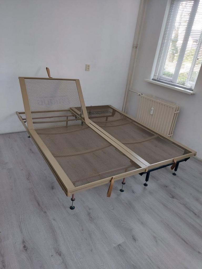 Auping spiraalbodems 90x200/180x200 verstelbaar + onderstel, Huis en Inrichting, Slaapkamer | Matrassen en Bedbodems, Ophalen