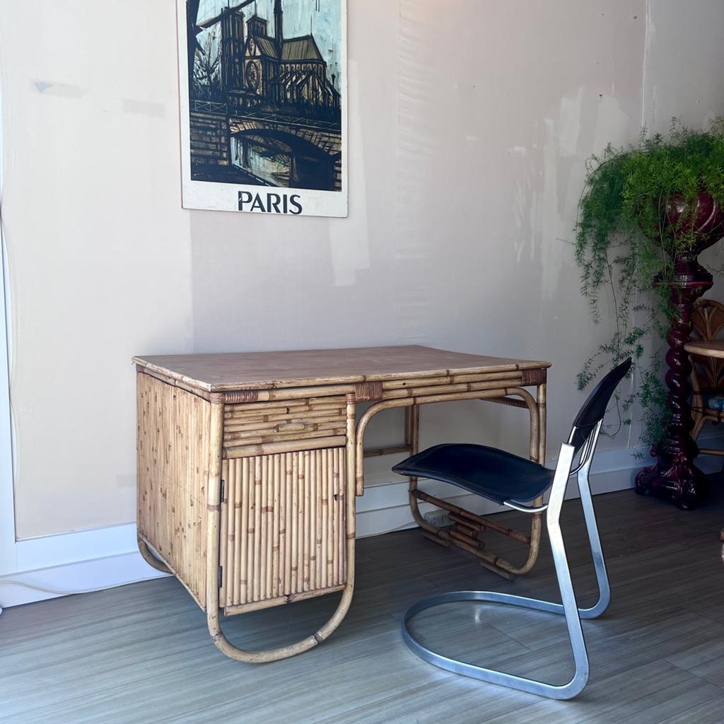 Uniek Rotan bamboe bureau Mid Century Vintage, Huis en Inrichting, Bureaus, Ophalen, 112 cm, Vintage, Zo goed als nieuw